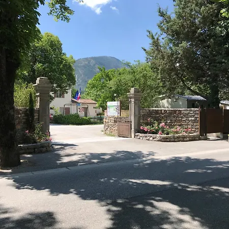 Frederic Mistral キャンプ場 2*