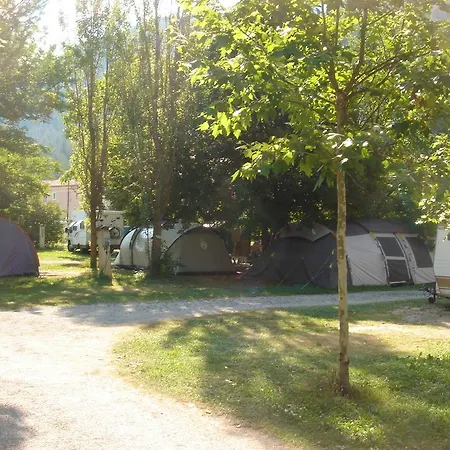 Frederic Mistral キャンプ場 カステラーヌ