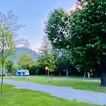 弗雷德里克·密斯特拉营地酒店 卡斯特拉讷