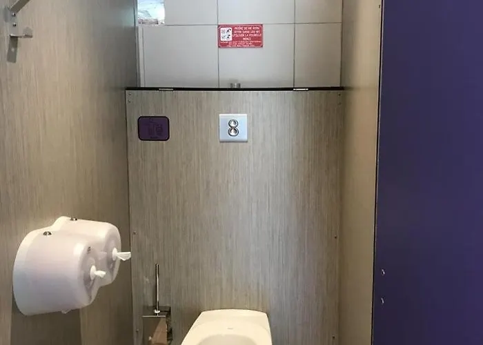 Campingplads Frederic Mistral 2*