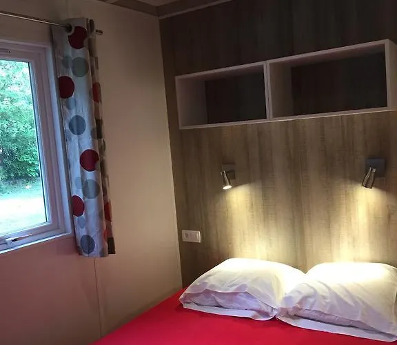 Campingplads Frederic Mistral 2*