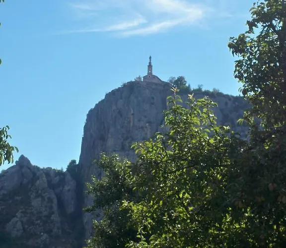 Campingplads Frederic Mistral