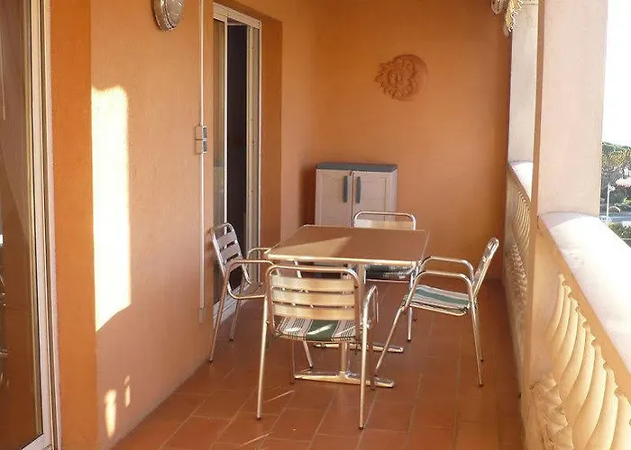 Frederic Mistral Campingplads 2*